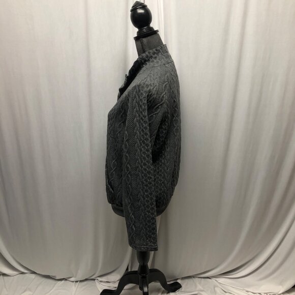 Gray Cable Knit Pullover Sweatshirt Women Size Medium Kangaroo Pocket Snaps NEW - Picture 5 of 10